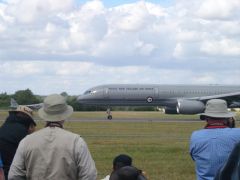 BOEING 757-200