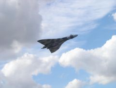 AVRO VULCAN B2