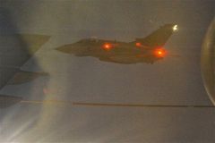 Tornado GR4 e VC10 della Raf durante operazione notturna in Libia