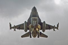 F-16 