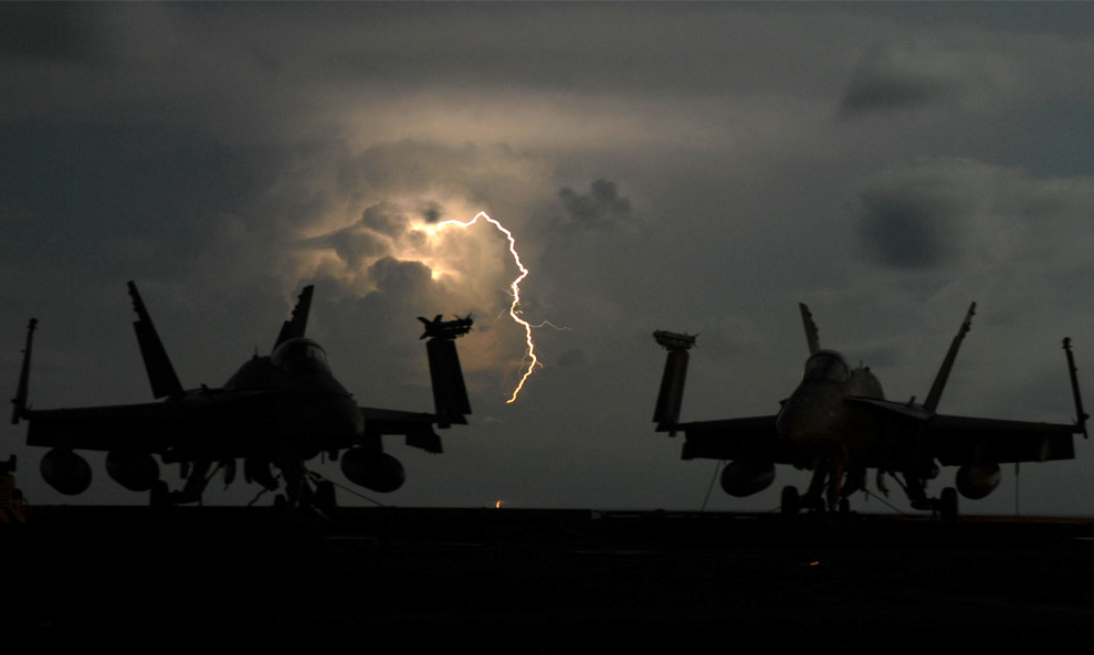 F-18