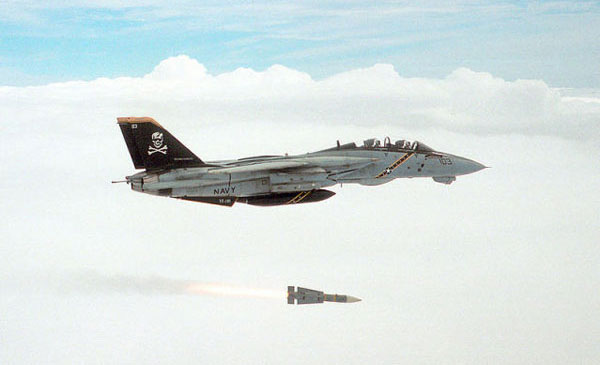AIM-54 Phoenix 01