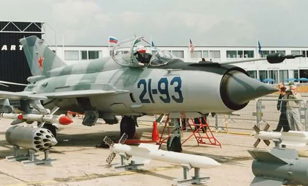 Vympel R-77 (AA-12 Adder) 10